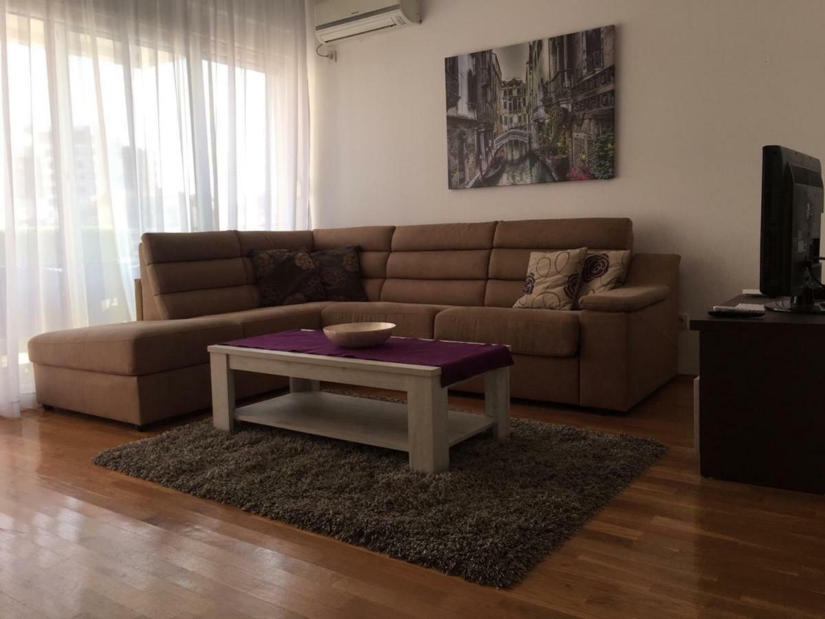 City & Sea Apartments Будва Екстер'єр фото